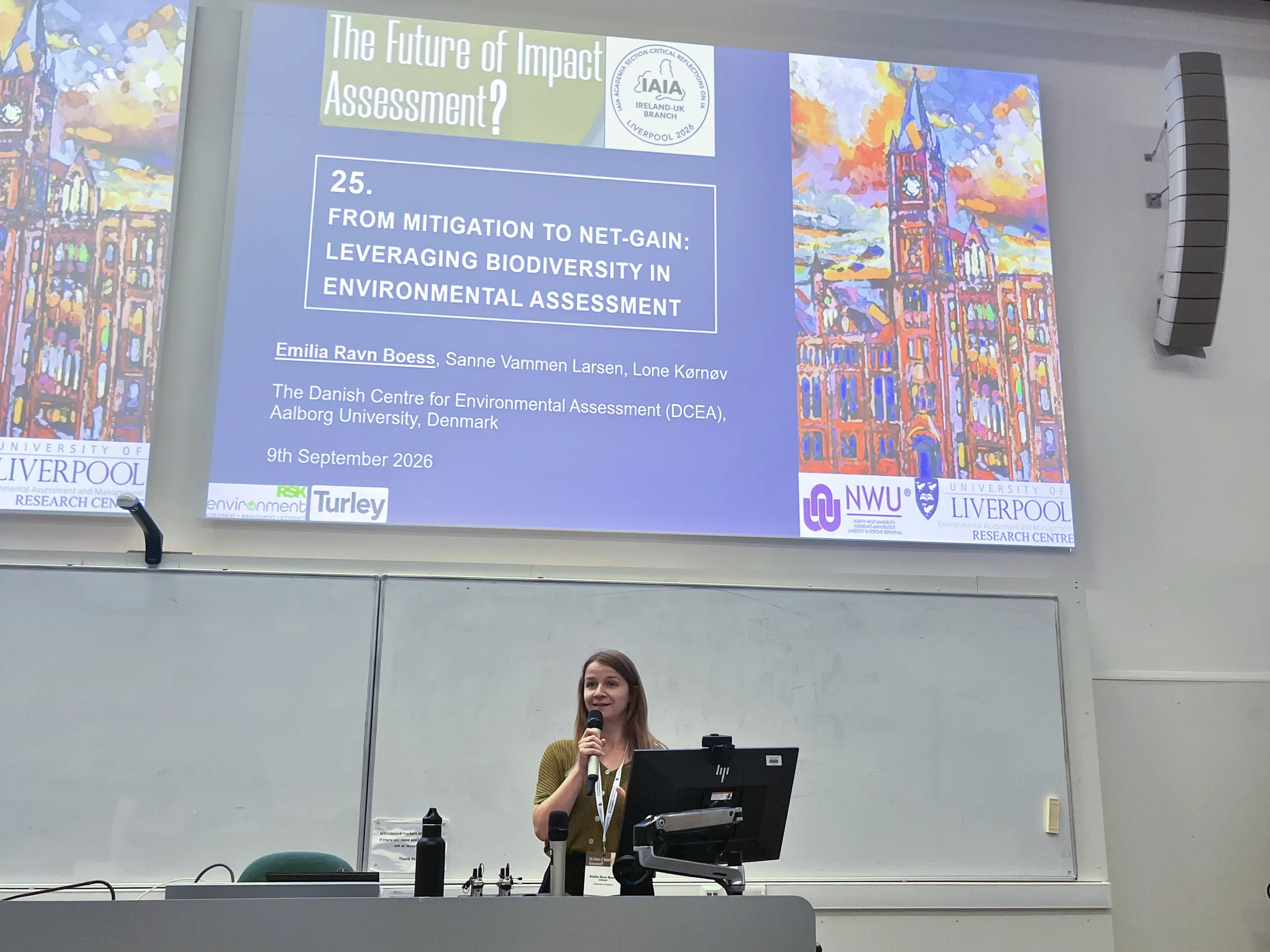 Emilia Ravn Boess presenting BIOGAIN's literature review findings at the conference.